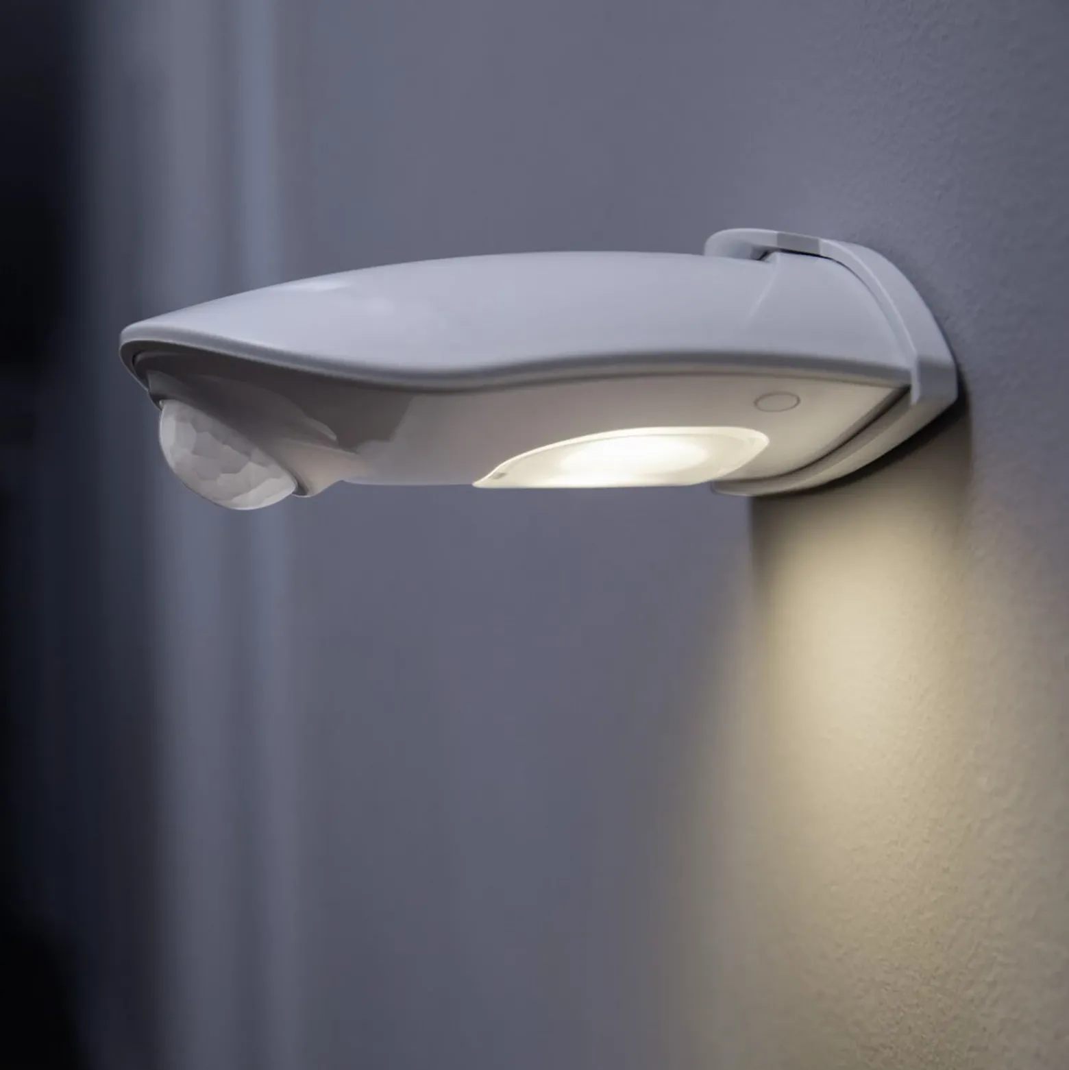 OSRAM aplique LED para exterior DOORLED DOWN plateada Sensor Batería
