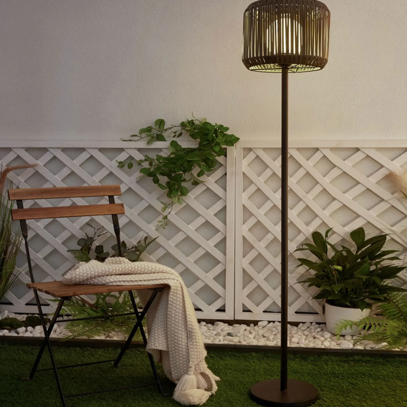 Pauleen Sunshine Elegance lámpara de pie solar LED