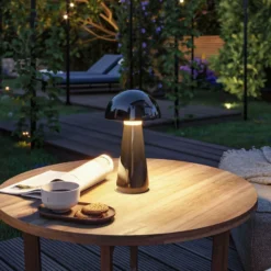 Paulmann lámpara de mesa LED recargable Onzo, negra, plástico, IP44