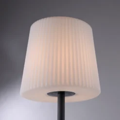 Paul Neuhaus lámpara de mesa para exteriores Falter, IP65, altura 60 cm