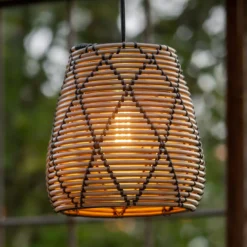 PR Home Lollo lámpara colgante exterior, aspecto de ratán Natur, Ø 28 cm