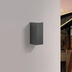 Prios aplique de exterior Tetje, negro, angular, 16 cm