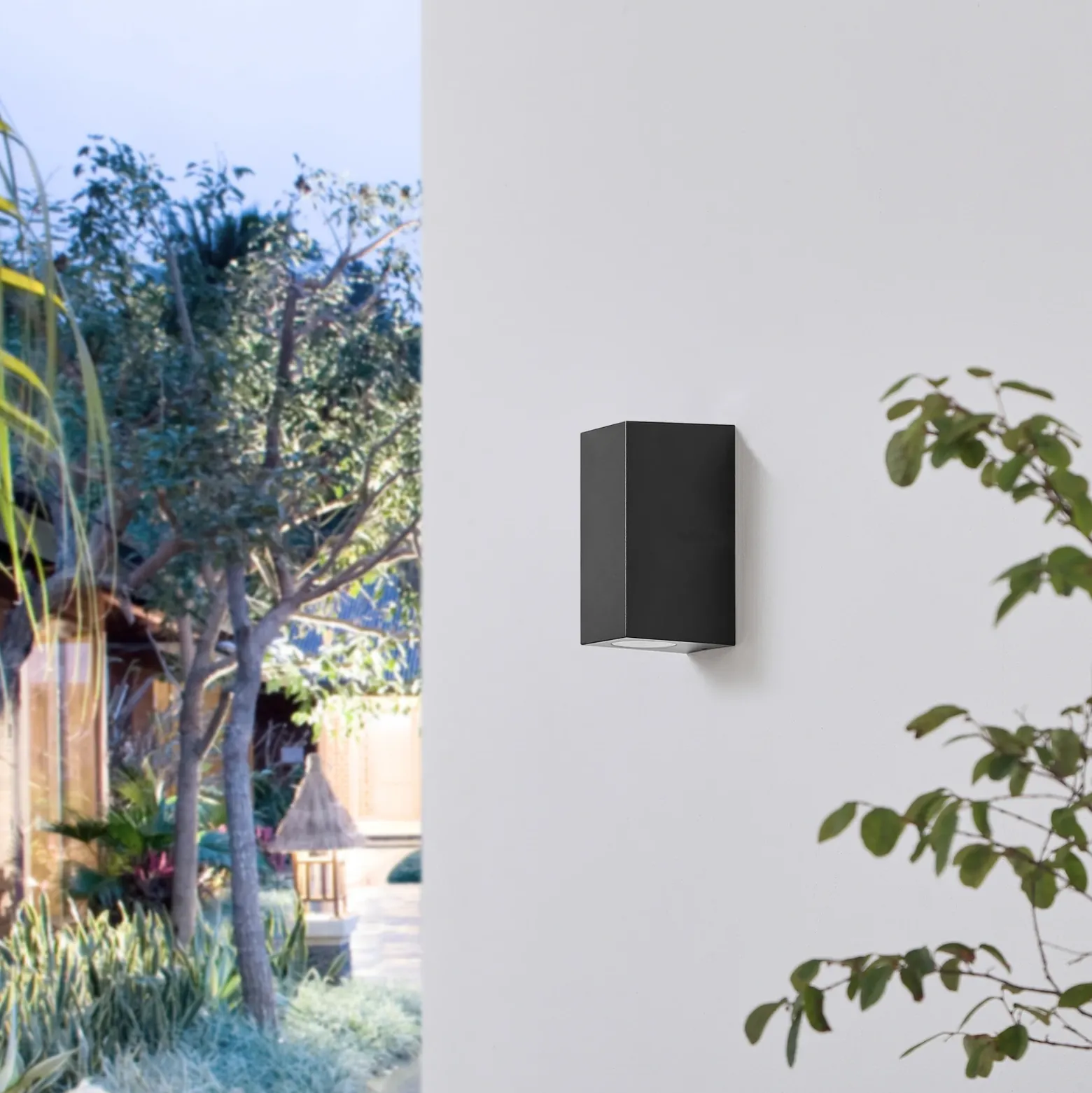 Prios aplique exterior Irfan angular negro 15,5 cm