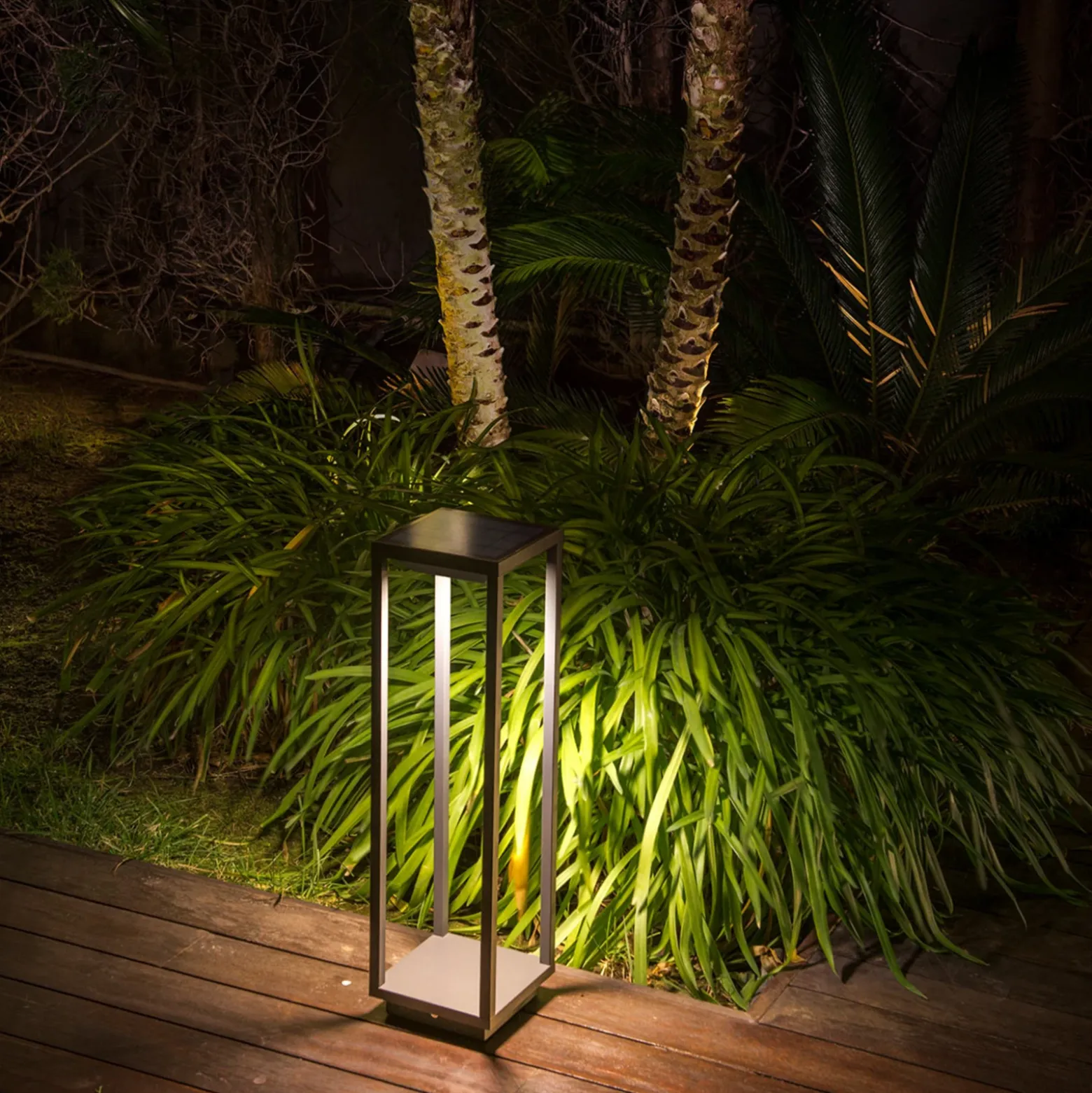 Saura baliza LED solar con detector de movimiento