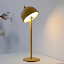 SCHÖNER WOHNEN Lámpara de mesa LED recargable Bellies, Blütenzauber IP54