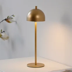 SCHÖNER WOHNEN Lámpara de mesa LED recargable Bellies, color dorado, IP54