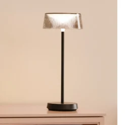 Schöner Wohnen Lámpara de mesa LED recargable Torre, IP44, atenuador