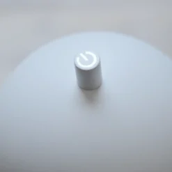 SCHÖNER WOHNEN Lámpara de mesa LED recargable Bellies, blanca, IP54