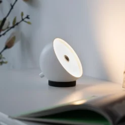 SCHÖNER WOHNEN Lámpara de mesa LED recargable Bellies, blanca, IP54