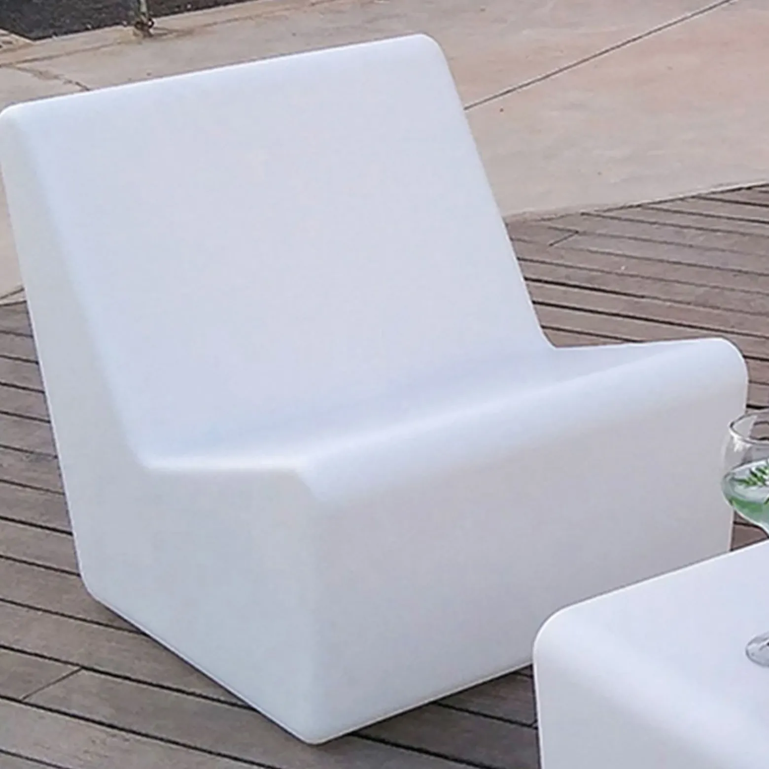 Sillón Newgarden Tarida Sit LED Solar