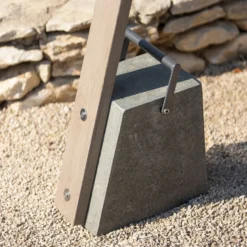 Skaal Lámpara de pie LED con base de piedra de lava