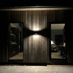 SLC Shadow aplique LED exterior up/down 2 x Schuko