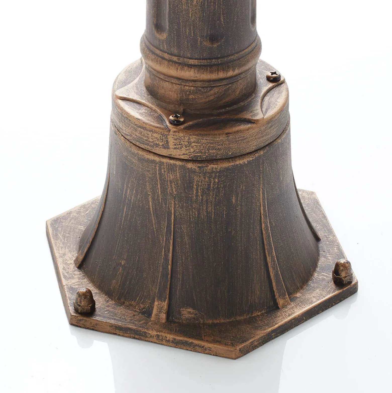 Sobremuro de diseño antiguo Viviana