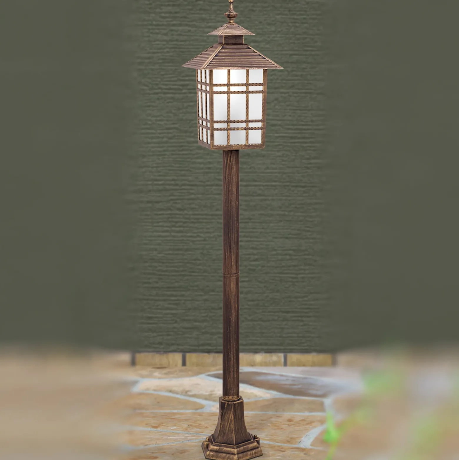 Sobremuro tradicional Ilka con forma de farol